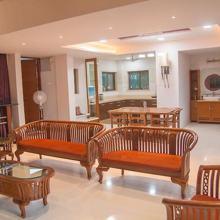 Gulmohar - Luxurious Penthouse Family Rooms Kolhapur Esterno foto