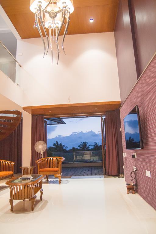 Gulmohar - Luxurious Penthouse Family Rooms Kolhapur Esterno foto