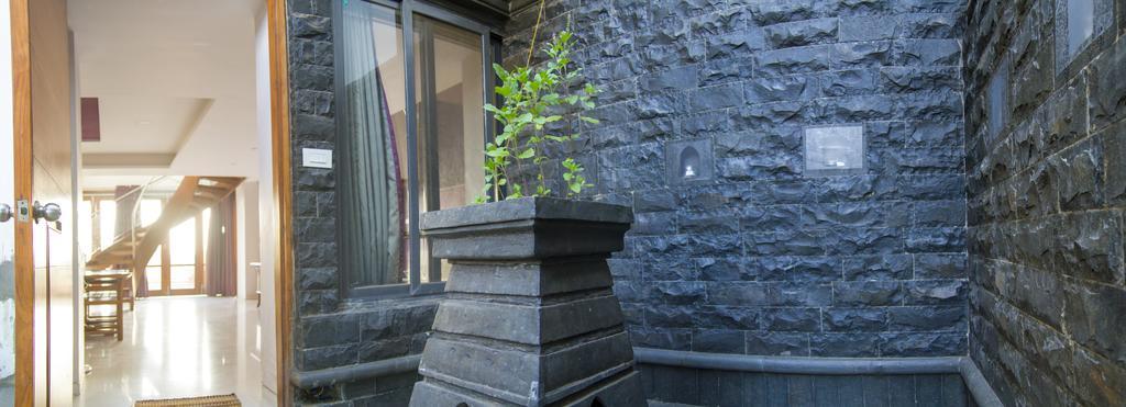 Gulmohar - Luxurious Penthouse Family Rooms Kolhapur Esterno foto